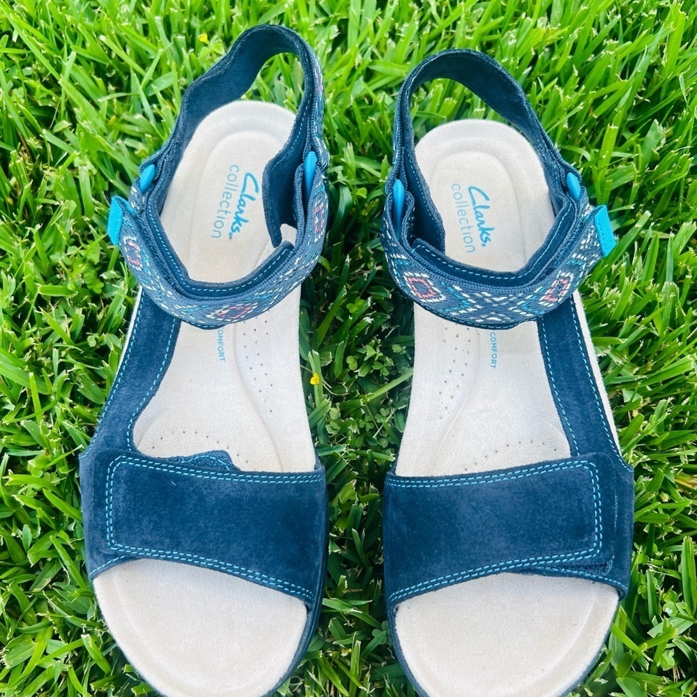 Clarks Womens Amanda Step Leather Open Toe Strappy Sandals US 9 M Navy Suede